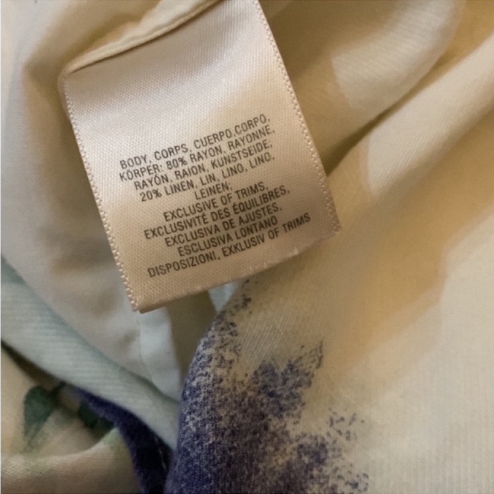 Anthropologie Maeve
Watercolor Printed Tunic Top Bird flowers blouse size MP - Picture 4 of 10